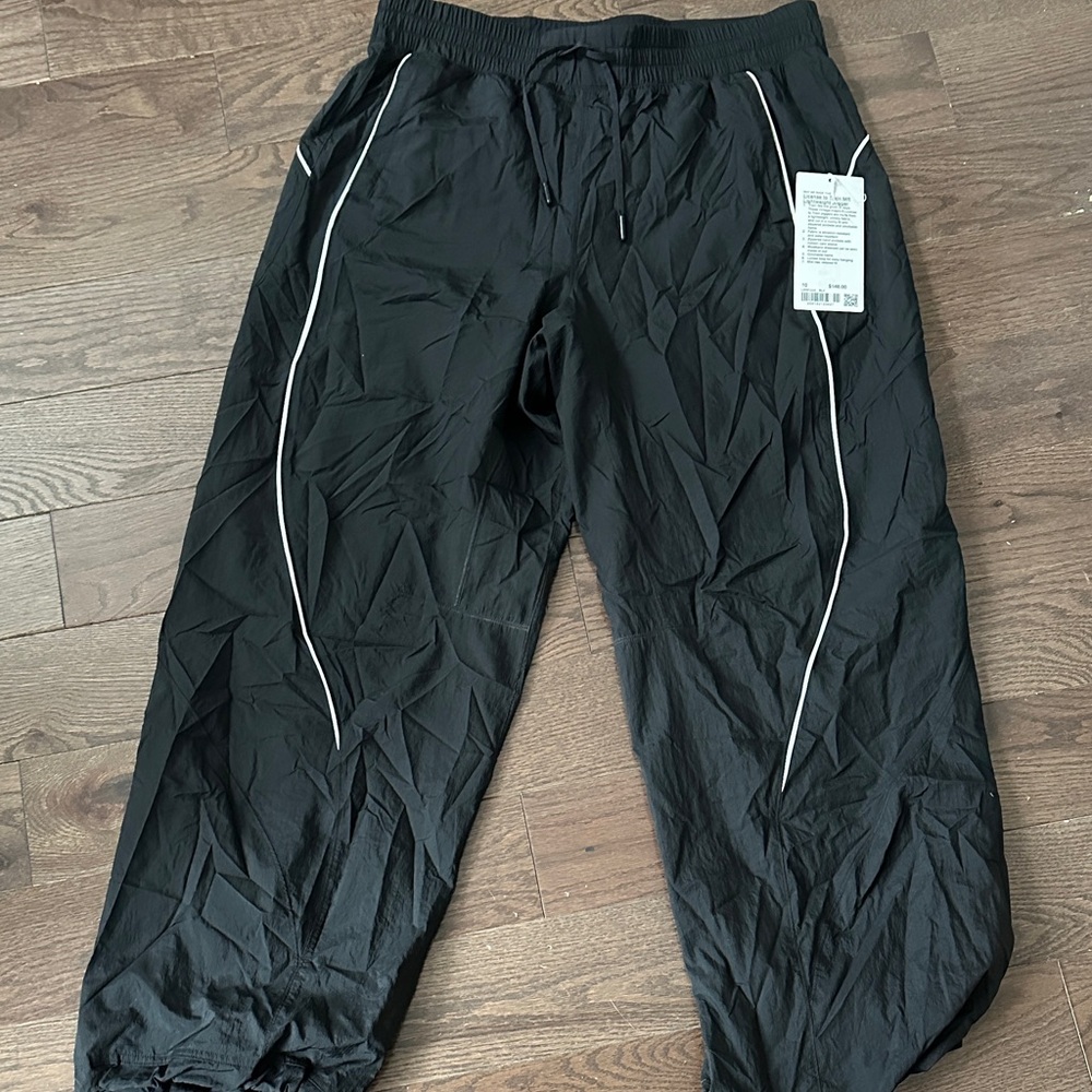 Women’s lululemon Black Track Pants